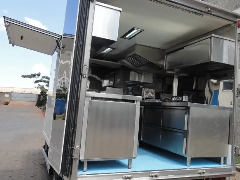 KITCHEN ON WHEELS COMMERCIAL KITCHEN - Image 4
