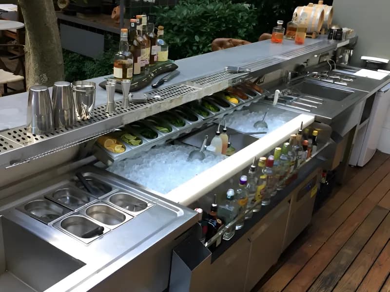 COMMERCIAL KITCHEN FOR A BAR - Image 4